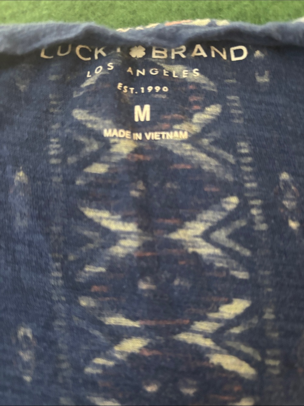 Lucky Brand Navy Blue Short Sleeve Aztec Print Top - Picture 2 of 2